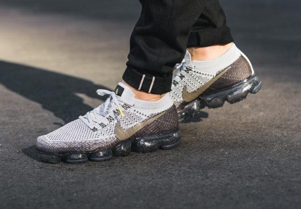 vapormax moc midnight fog