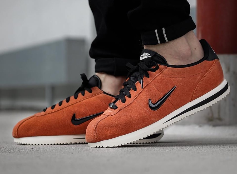 nike cortez peach