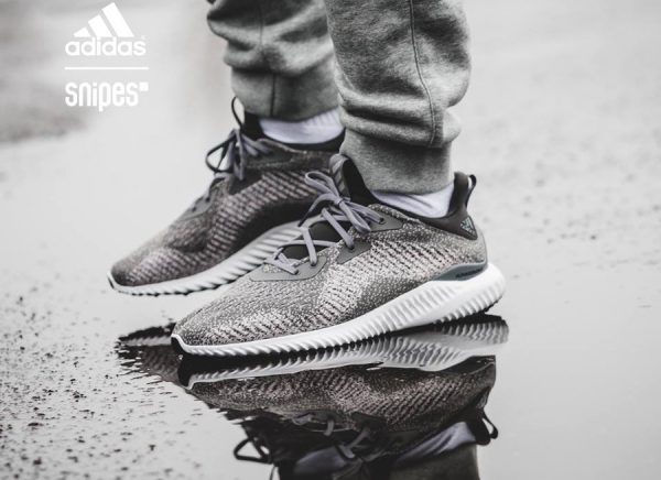 Chaussure Adidas Alphabounce EM Grise Grey Three