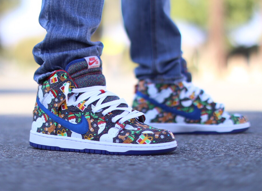 nike sb dunk ugly christmas sweater