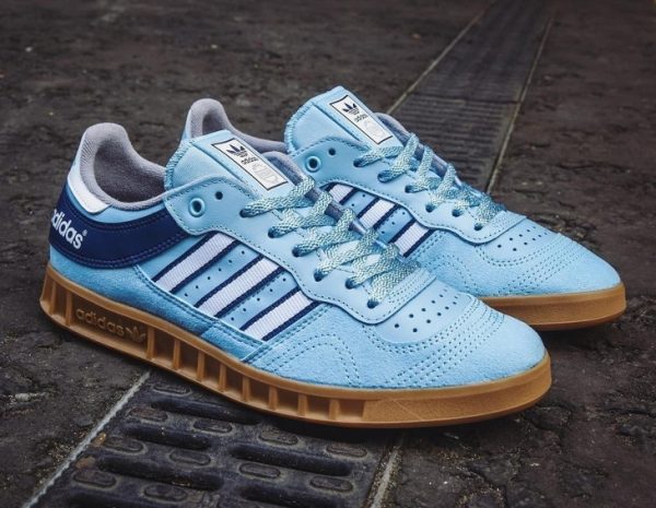 Chaussure Size x Pharrell Adidas Handball Top Gum Argentina Blue 600x465