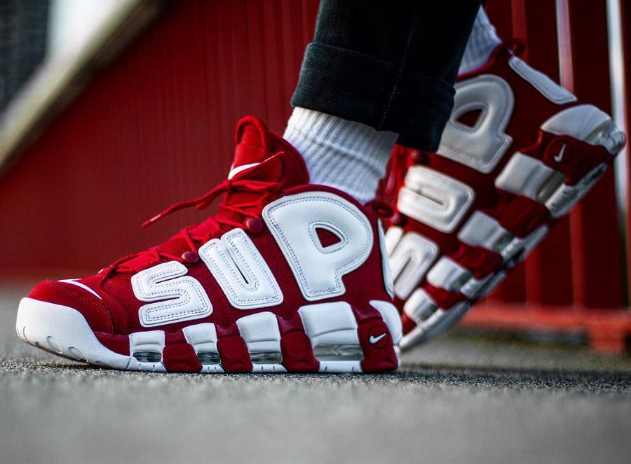 Porter Nike Air More Uptempo Suptempo Red on feet