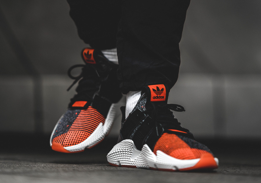 ruido Puñalada Descarga Pourquoi acheter la Adidas EQT Prophere Black Solar Red ?