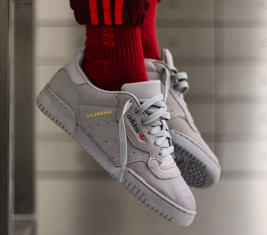 adidas yeezy powerphase