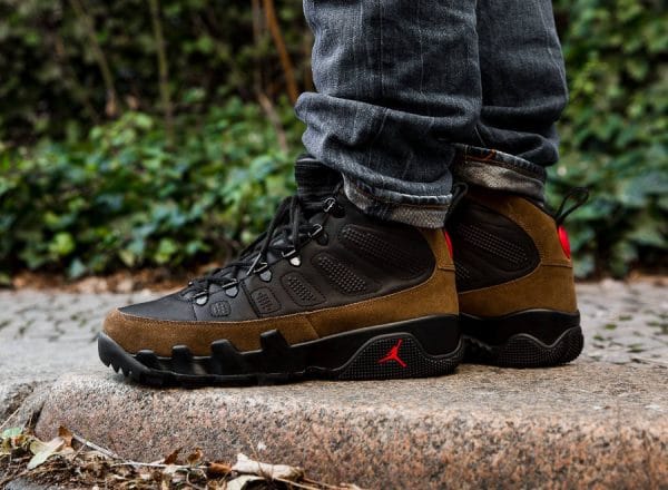 La Air Jordan 9 Retro Boot NRG OG Olive (basket en daim vert et cuir noir imperméables)