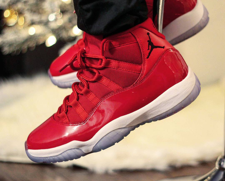 Jordan online 11 rouge