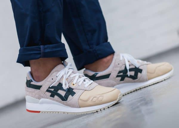 La Chaussure Asics Gel Lyte 3 Birch Hampton Green (cuir et daim beiges, tiger stripe vert) du pack Christmas 2017