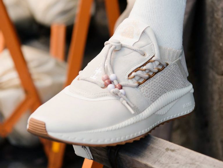 puma tsugi on feet