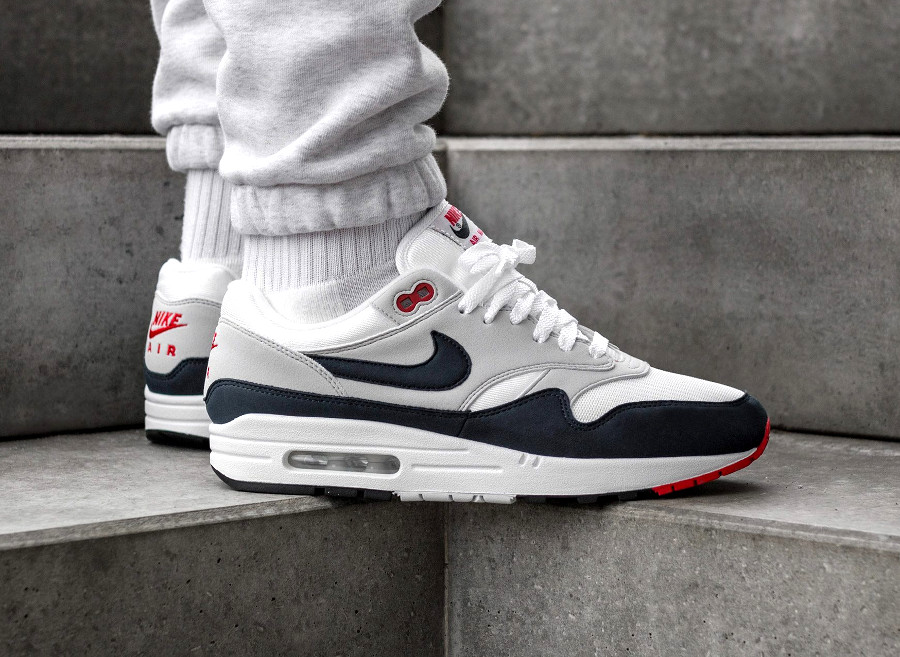 nike obsidian air max 1