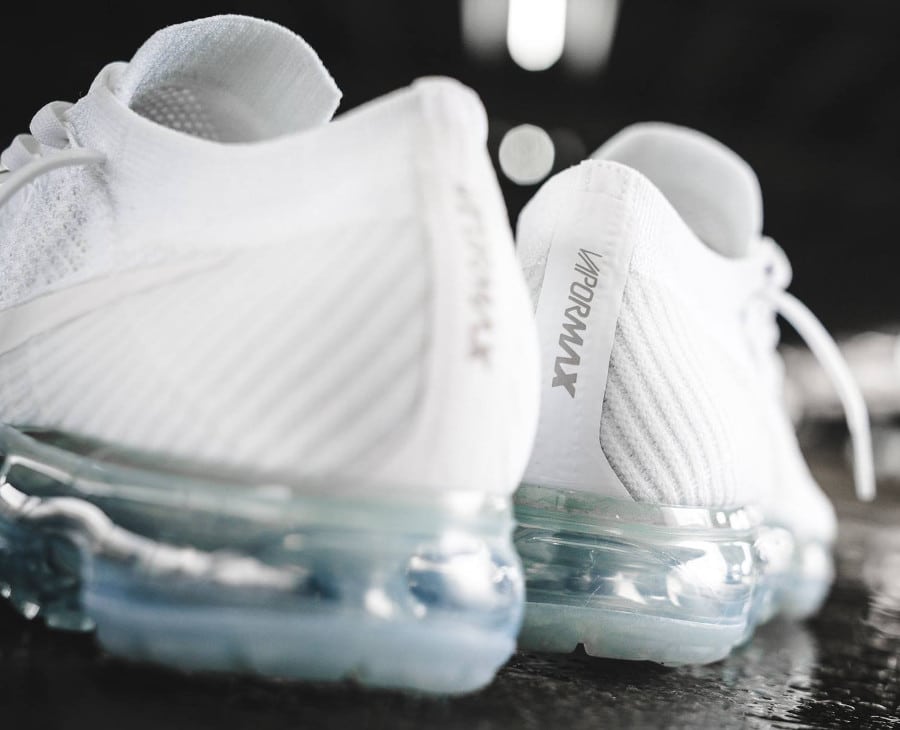 white christmas vapormax