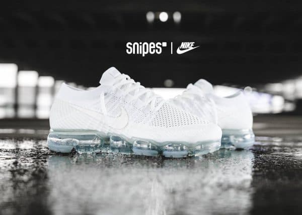 white christmas vapormax