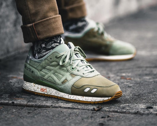 asics noirs