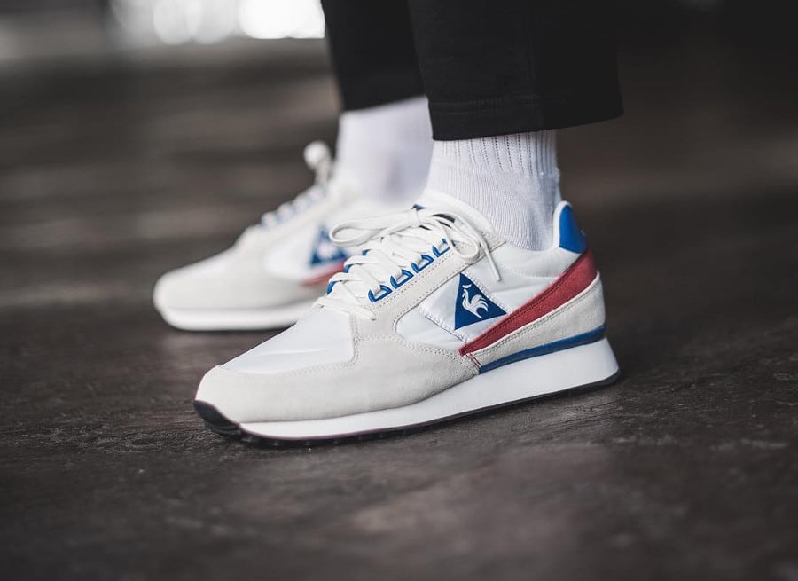 Chaussure Le Coq Sportif Eclat Nylon 2018 Marshmallow White Red Blue on feet (1)