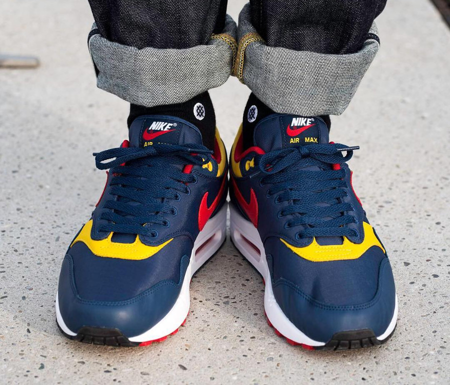 snow beach air max 1