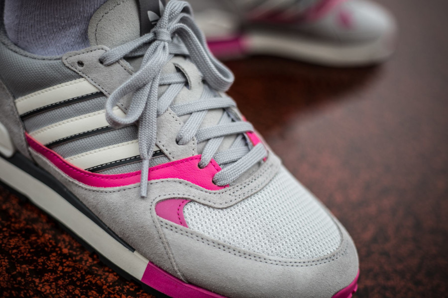 basket-adidas-originals-quesence-homme-grey-two-shock-pink-CQ2131 (3)