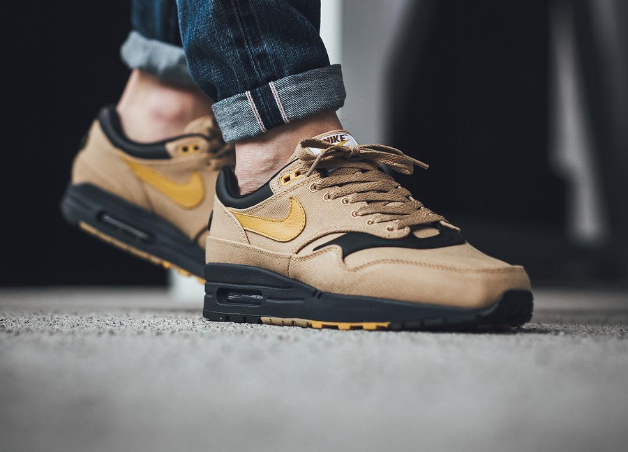 Nike Air Max 1 PRM Elemental Gold 93 