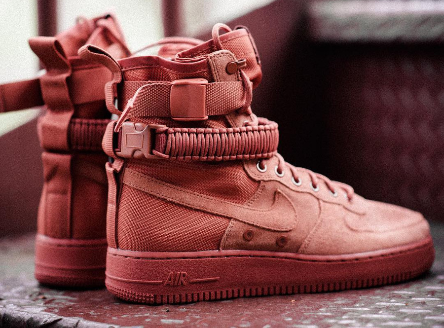 peach high top air force ones