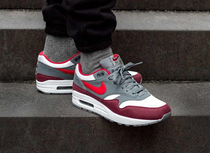 red air max 2018