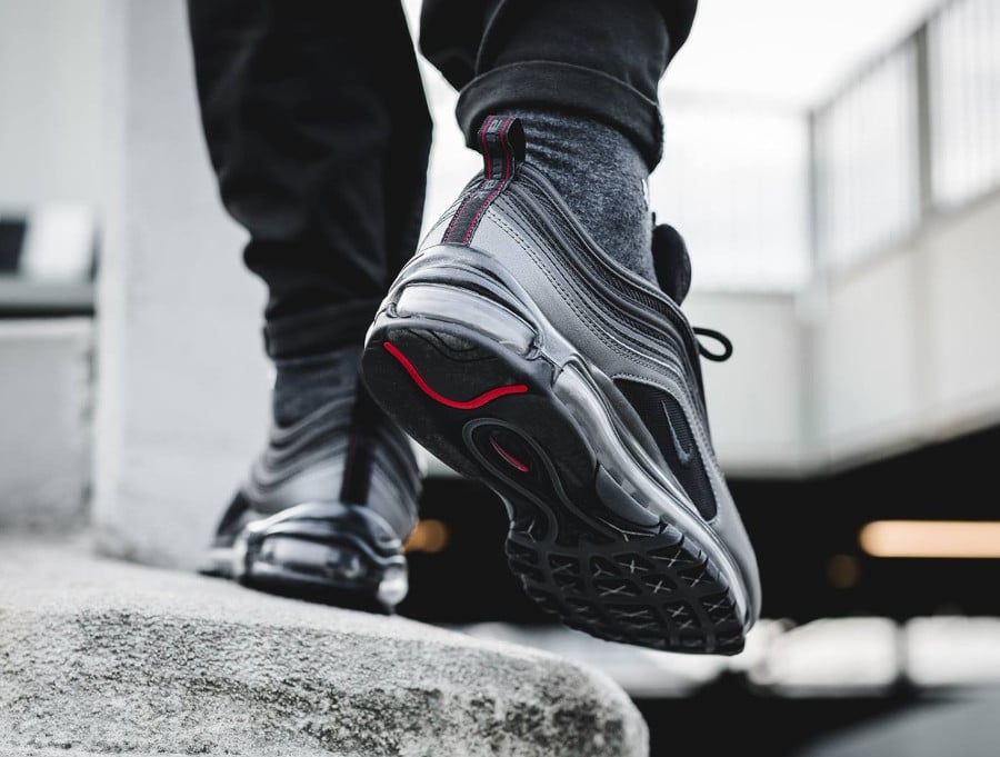 Comment acheter la Nike Air Max 97 Metallic Hematite Eternal Future