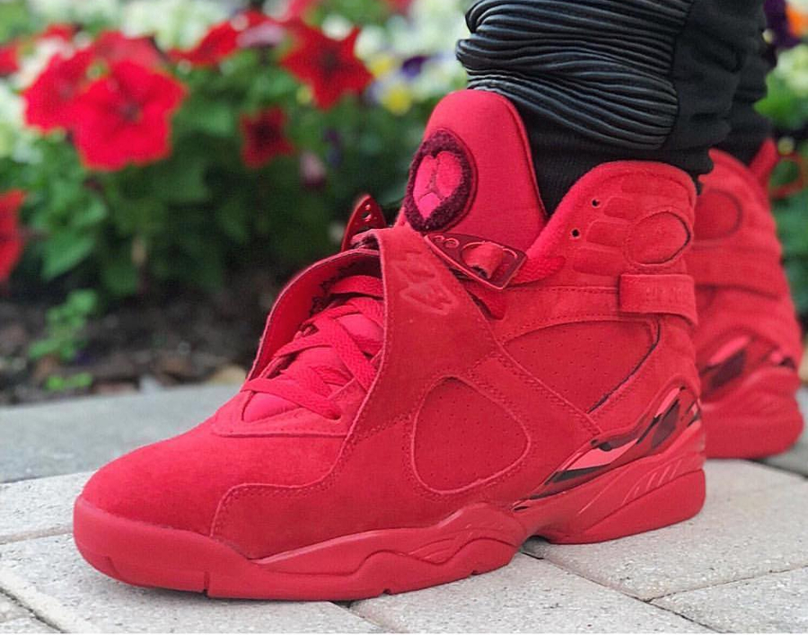 Avis] Air Jordan 8 Retro Suede Rouge 'Saint Valentin 2018' : que vaut-elle ?