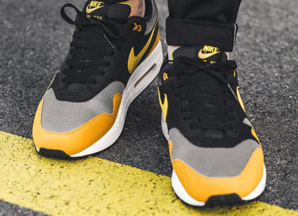 nike air max 1 dark stucco vivid sulfur black