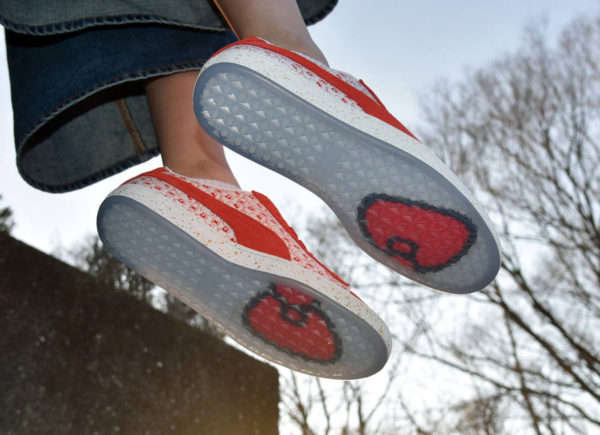 Hello Kitty x Puma Suede 50 rouge - chaussure rétro femme (1)