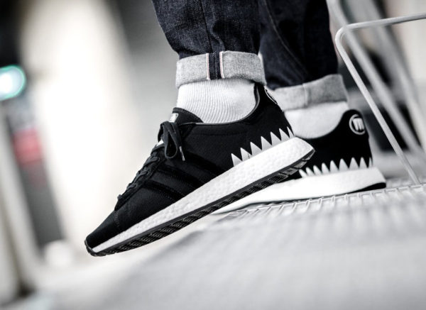 Neighborhood x Adidas Chop Shop noire Shinsen Gumi chaussure Primeknit homme