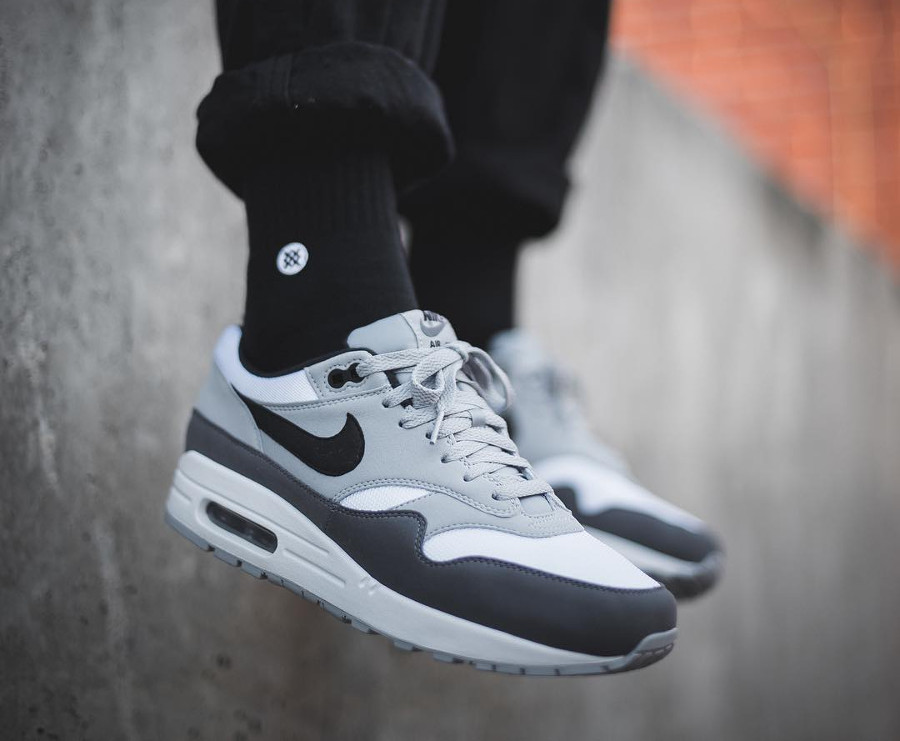 Avis Nike Air Max 1 Wolf Grey Gunsmoke homme quel vaut elle