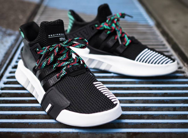 chaussure eqt bask adv noir