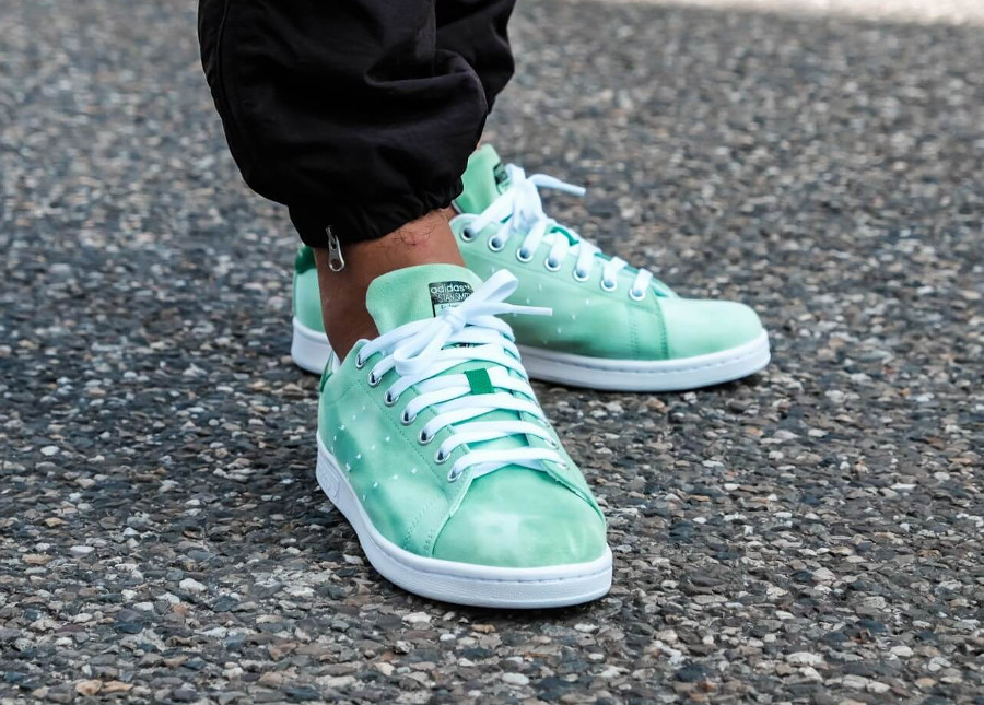 Adidas stan smith deals hu holi