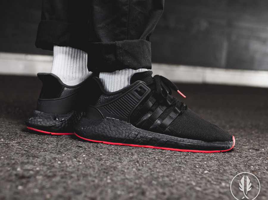 Le guide des achats : Adidas EQT Support 93/17 'Red Carpet' (semelle rouge)