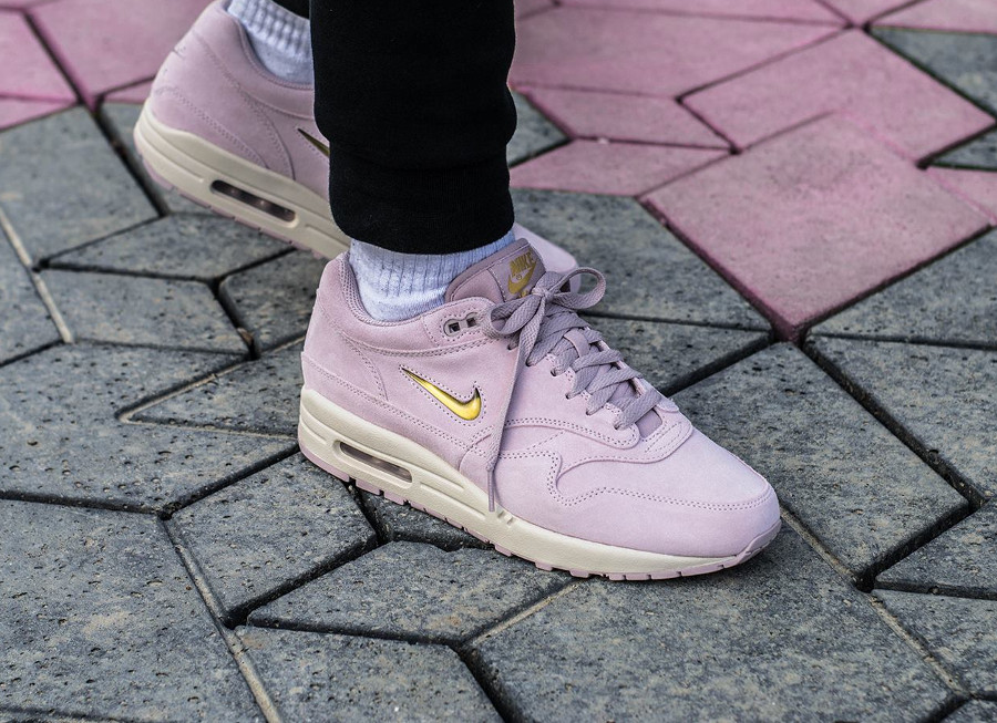 air max 1 jewel rose