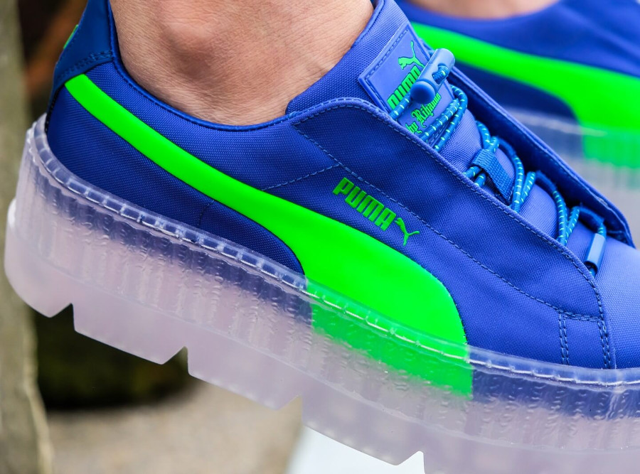 puma bleu et vert fluo