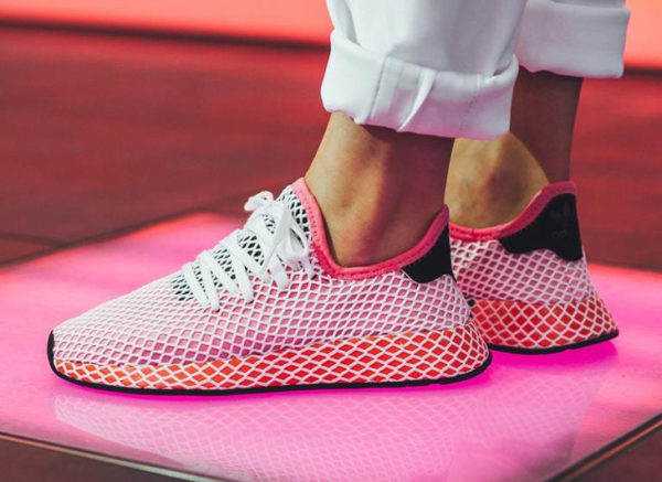 adidas deerupt rose et bleu