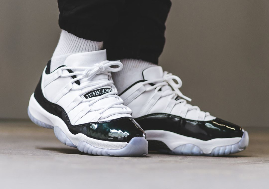 jordan 11 low noir et blanc