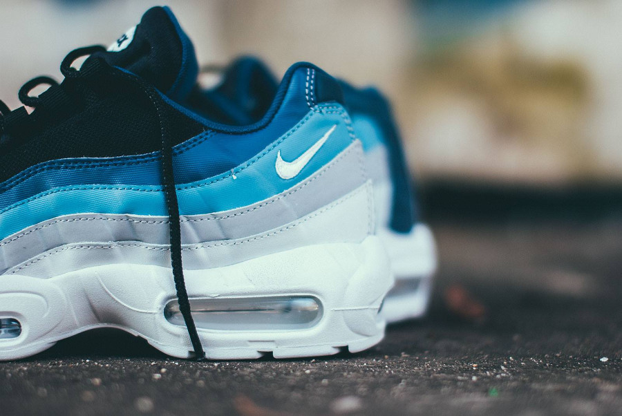 noise aqua air max 95