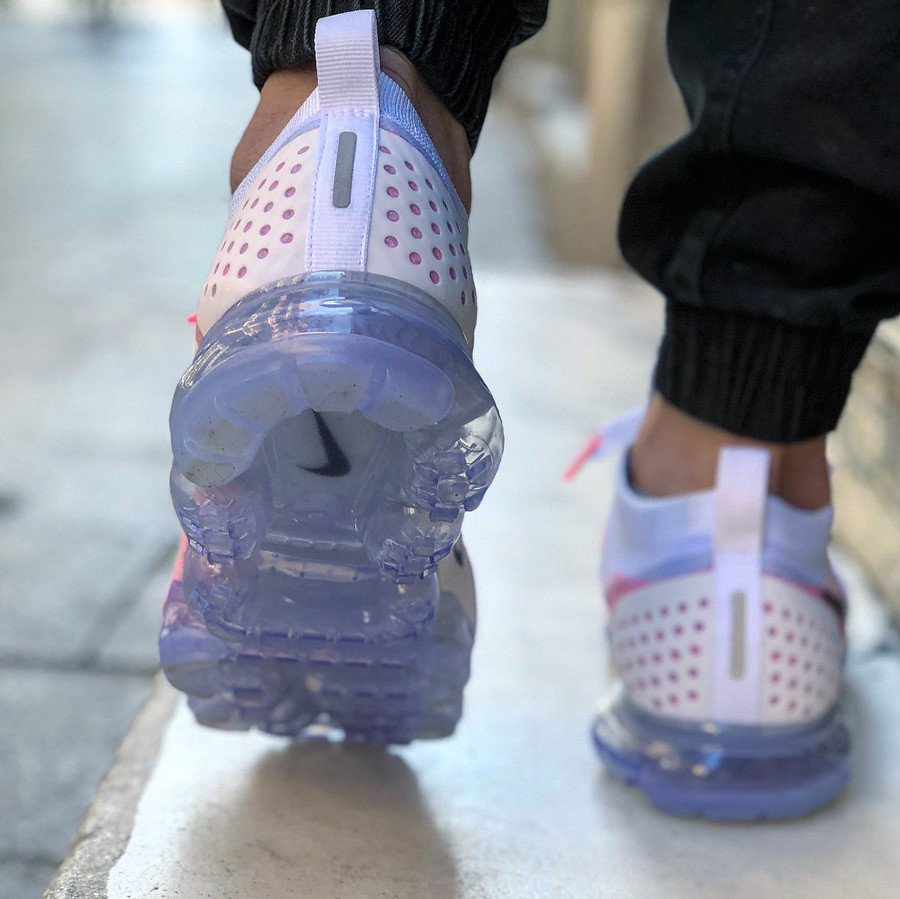 vapormax hydrogen blue pink beam