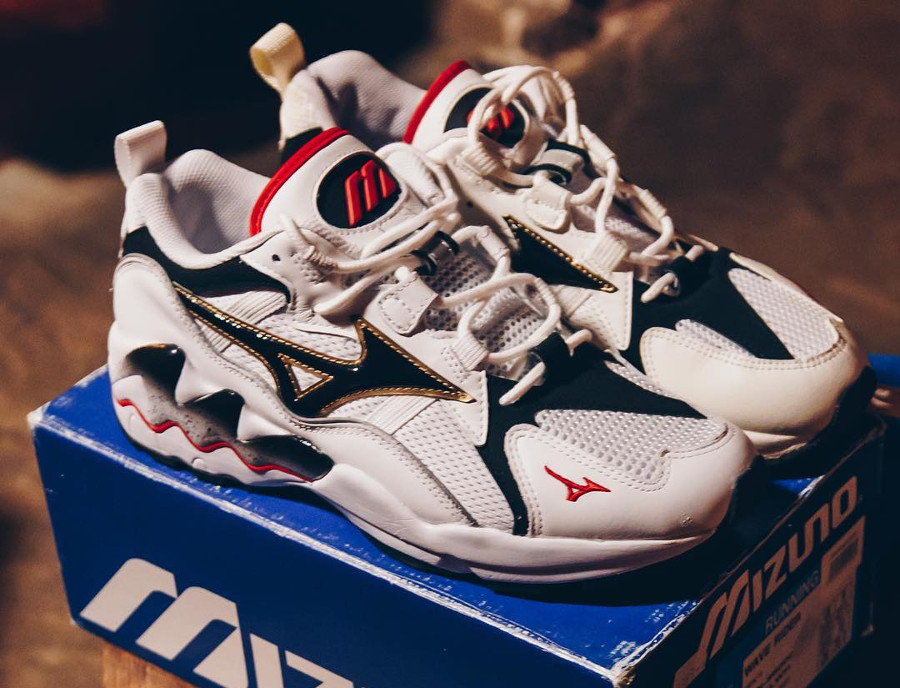 mizuno basket