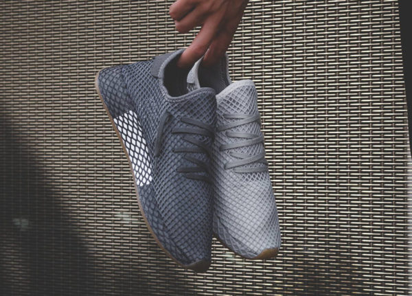 adidas deerupt gris