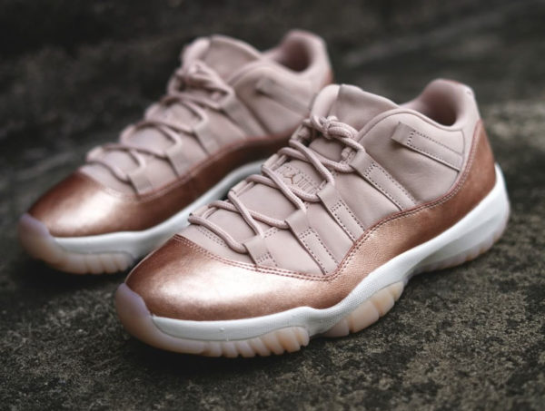 jordan 11 low femme