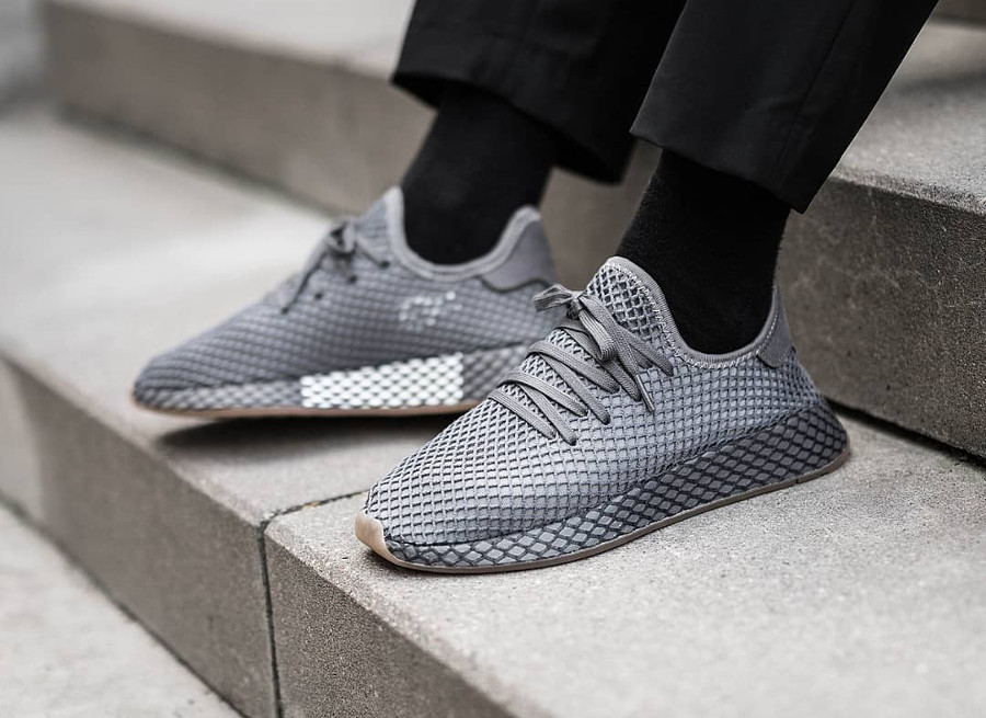 deerupt runner grise