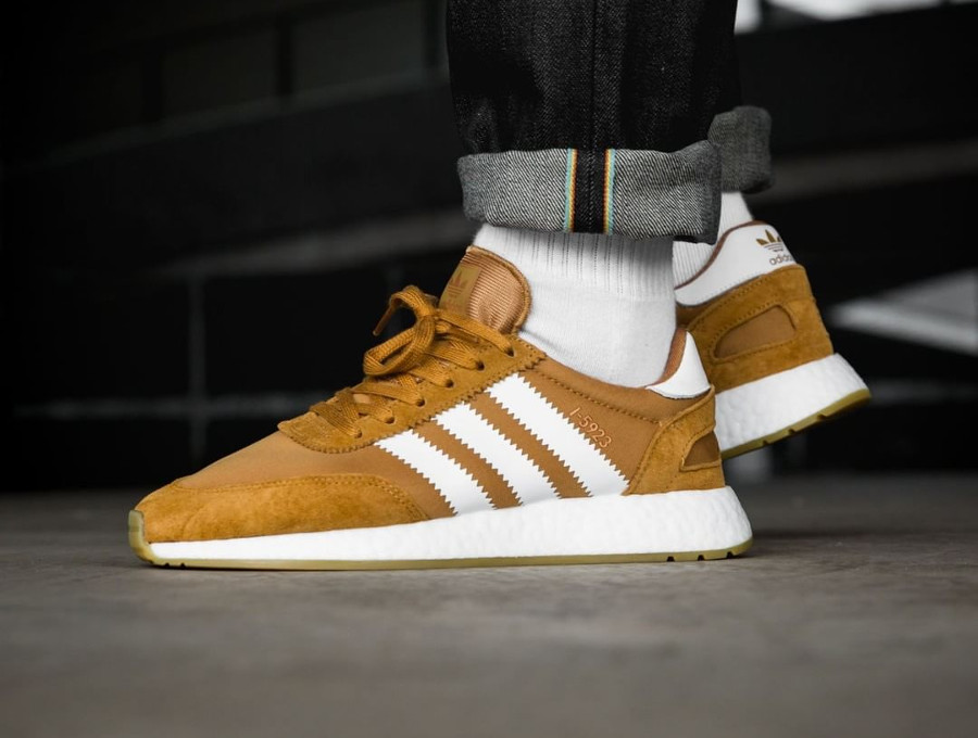 Où la Iniki I-5923 Marron White Gum ?