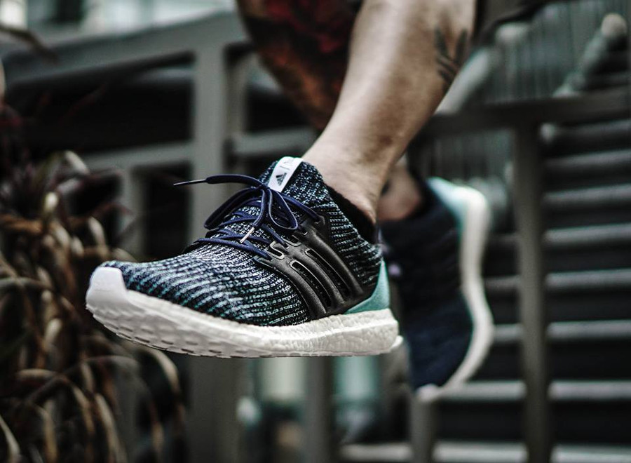 fluir estoy enfermo Confesión Avis] Où trouver la Adidas Ultra Boost 4.0 PK Parley Carbon Spirit Blue ?