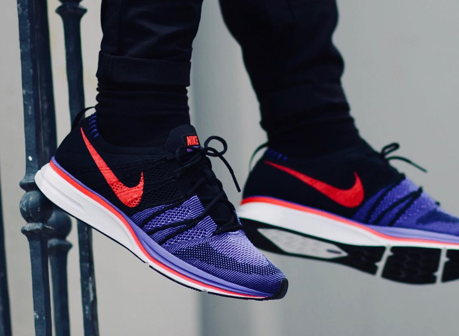 nike flyknit trainer running shoes