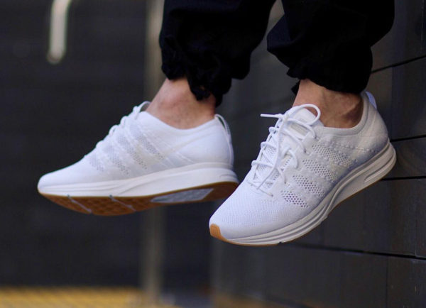 Chaussure Nike Flyknit Trainer blanche White Gum