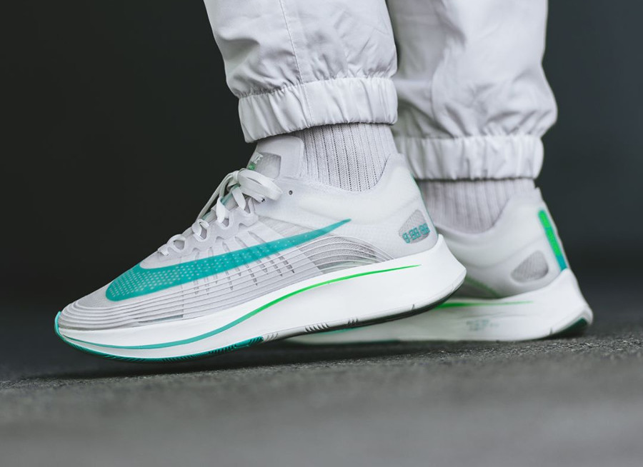 nike zoom fly sp on feet