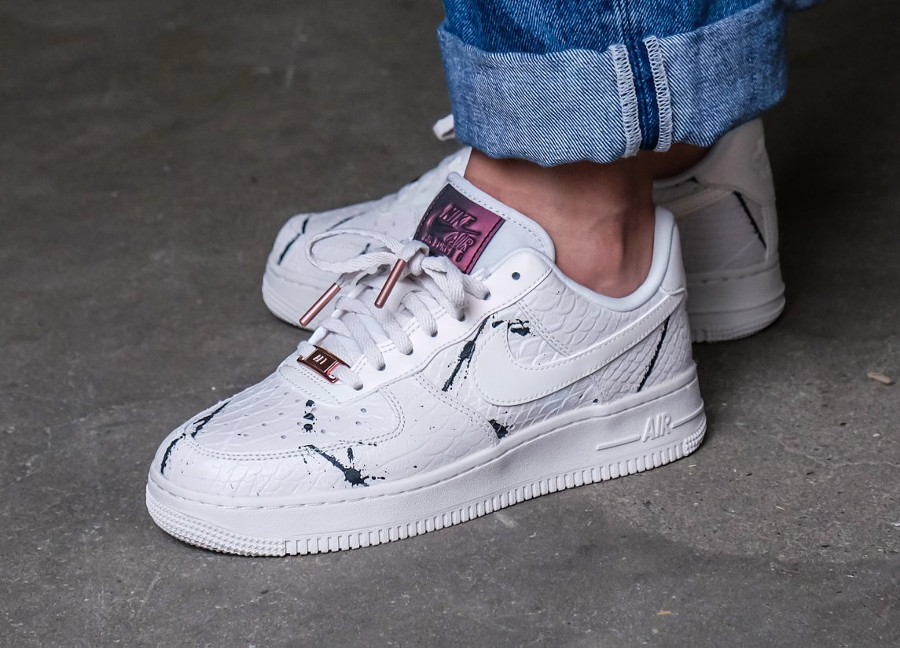 nike air force snakeskin womens