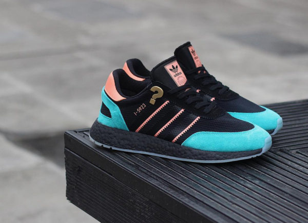 Chaussure Size? x badge Adidas I-5923 Iniki Hawaiian Thunderstorm