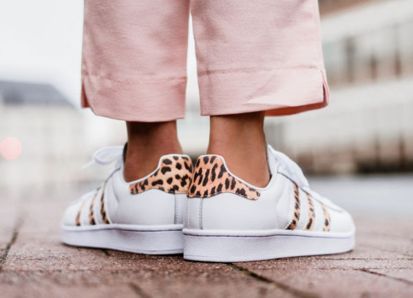 adidas superstar leopard