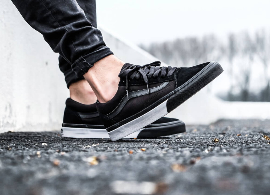 vans old skool black bumper